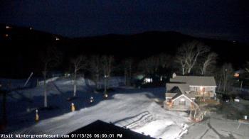 Weather camera view of Wintergreen Mtn. at 3600 ft. elev..