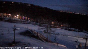 Weather camera view of Wintergreen Mtn. at 3600 ft. elev..