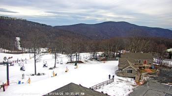Weather camera view of Wintergreen Mtn. at 3600 ft. elev..
