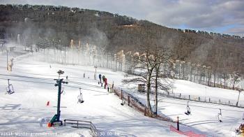 Weather camera view of Wintergreen Mtn. at 3600 ft. elev..