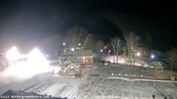 Weather camera view of Wintergreen Mtn. at 3600 ft. elev..