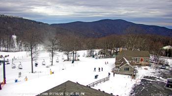 Weather camera view of Wintergreen Mtn. at 3600 ft. elev..