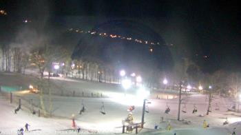 Weather camera view of Wintergreen Mtn. at 3600 ft. elev..