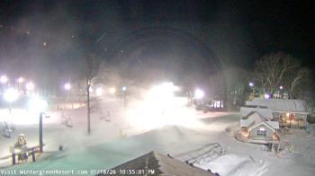 Weather camera view of Wintergreen Mtn. at 3600 ft. elev..