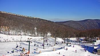 Weather camera view of Wintergreen Mtn. at 3600 ft. elev..