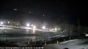Weather camera view of Wintergreen Mtn. at 3600 ft. elev..