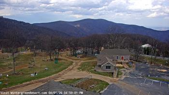 Weather camera view of Wintergreen Mtn. at 3600 ft. elev..
