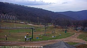 Weather camera view of Wintergreen Mtn. at 3600 ft. elev..