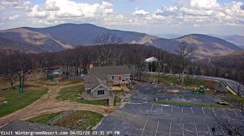 Weather camera view of Wintergreen Mtn. at 3600 ft. elev..