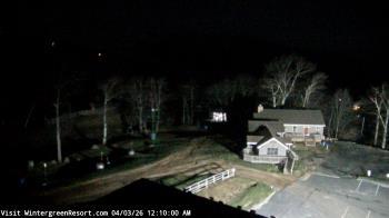Weather camera view of Wintergreen Mtn. at 3600 ft. elev..