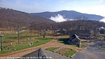 Weather camera view of Wintergreen Mtn. at 3600 ft. elev..