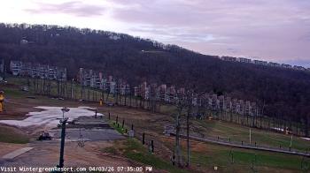 Weather camera view of Wintergreen Mtn. at 3600 ft. elev..