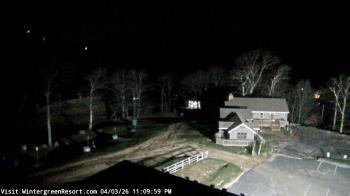 Weather camera view of Wintergreen Mtn. at 3600 ft. elev..