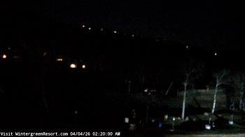 Weather camera view of Wintergreen Mtn. at 3600 ft. elev..