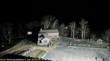Weather camera view of Wintergreen Mtn. at 3600 ft. elev..