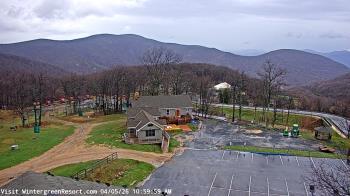 Weather camera view of Wintergreen Mtn. at 3600 ft. elev..