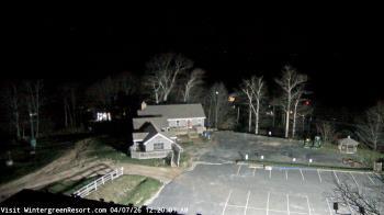 Weather camera view of Wintergreen Mtn. at 3600 ft. elev..