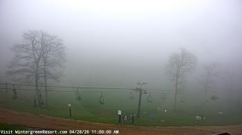 Weather camera view of Wintergreen Mtn. at 3600 ft. elev..