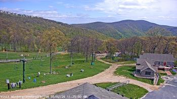Weather camera view of Wintergreen Mtn. at 3600 ft. elev..