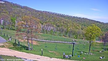 Weather camera view of Wintergreen Mtn. at 3600 ft. elev..