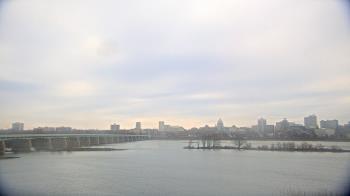 Weather camera view of Robert Morris CPA.