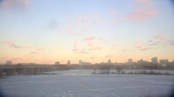 Weather camera view of Robert Morris CPA.