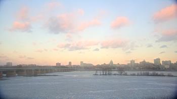 Weather camera view of Robert Morris CPA.