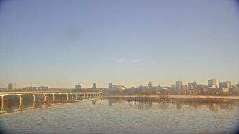 Weather camera view of Robert Morris CPA.