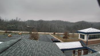 Weather camera view of Wrigley Elementary School.