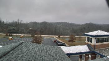 Weather camera view of Wrigley Elementary School.