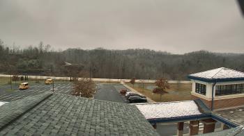 Weather camera view of Wrigley Elementary School.