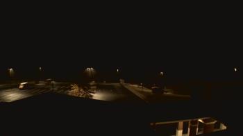 Weather camera view of Wrigley Elementary School.