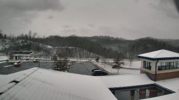 Weather camera view of Wrigley Elementary School.