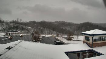 Weather camera view of Wrigley Elementary School.