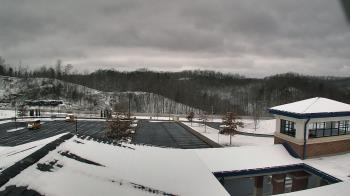 Weather camera view of Wrigley Elementary School.