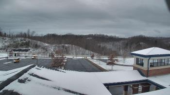 Weather camera view of Wrigley Elementary School.