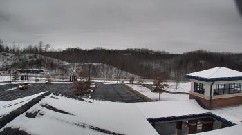 Weather camera view of Wrigley Elementary School.