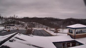 Weather camera view of Wrigley Elementary School.