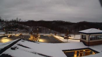 Weather camera view of Wrigley Elementary School.