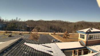 Weather camera view of Wrigley Elementary School.