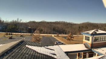 Weather camera view of Wrigley Elementary School.