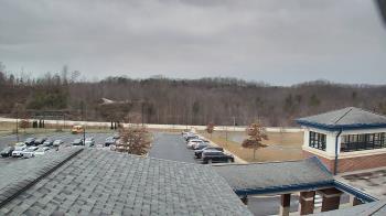 Weather camera view of Wrigley Elementary School.