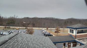 Weather camera view of Wrigley Elementary School.