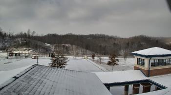 Weather camera view of Wrigley Elementary School.