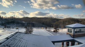 Weather camera view of Wrigley Elementary School.