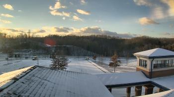 Weather camera view of Wrigley Elementary School.