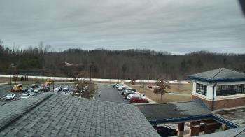 Weather camera view of Wrigley Elementary School.