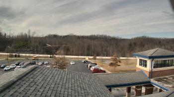 Weather camera view of Wrigley Elementary School.