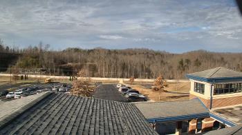 Weather camera view of Wrigley Elementary School.