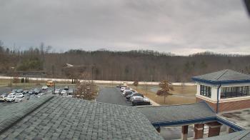 Weather camera view of Wrigley Elementary School.